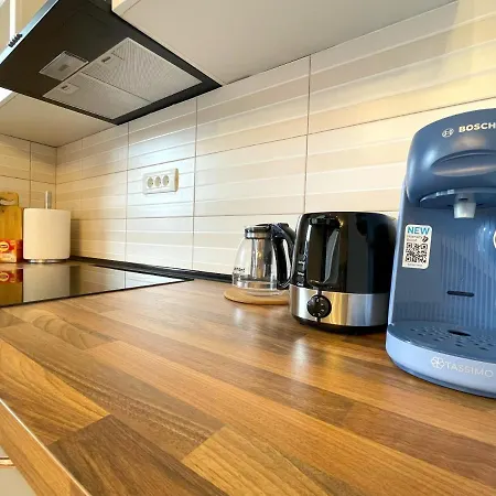 Апартаменти Aventura Loft *