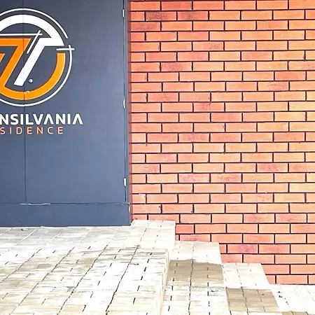 Апартаменти Aventura Loft Брашов
